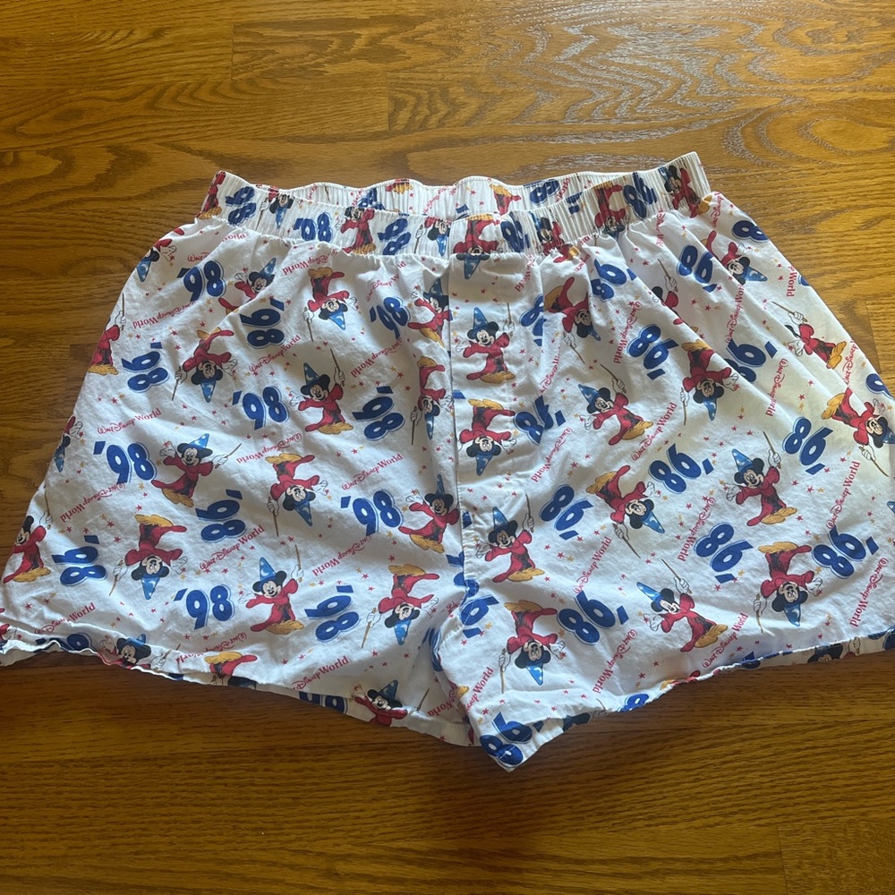 1998 vintage Walt Disney World shorts with Mickey Mouse
